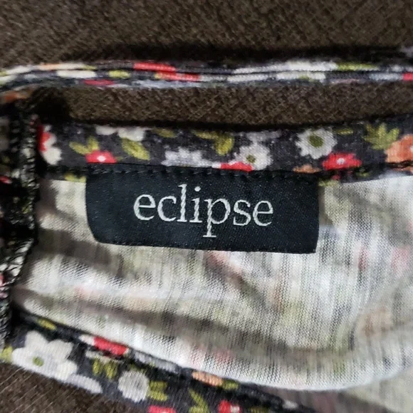 Flower Tank Top - Picture 3 of 3